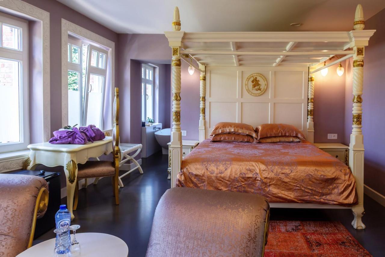 Saint-georges -located In The Centre Of Bruges- 5* Bruges